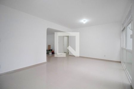 Apartamento à venda com 135m², 3 quartos e 1 vaga Apartamento à venda com 135m², 3 quartos e 1 vagaSala