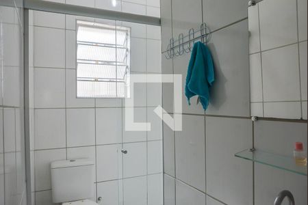 Casa à venda com 150m², 2 quartos e 2 vagasBanheiro da Suíte 2