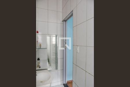 Casa à venda com 150m², 2 quartos e 2 vagasBanheiro da Suíte 2