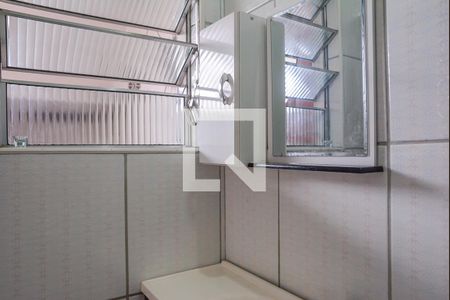 Casa à venda com 150m², 2 quartos e 2 vagasLavabo