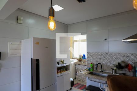 Apartamento à venda com 72m², 2 quartos e 1 vaga Apartamento à venda com 72m², 2 quartos e 1 vagaCozinha