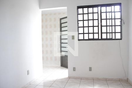 Sala de casa para alugar com 1 quarto, 40m² em Vila Invernada, São Paulo