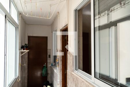 Apartamento à venda com 72m², 2 quartos e sem vaga Apartamento à venda com 72m², 2 quartos e sem vagaÁrea de Serviço