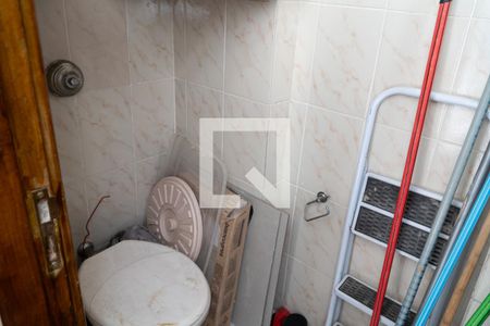 Apartamento à venda com 72m², 2 quartos e sem vaga Apartamento à venda com 72m², 2 quartos e sem vagaBanheiro 2