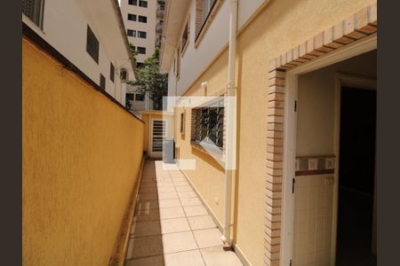 Casa à venda com 160m², 4 quartos e 2 vagasQuintal