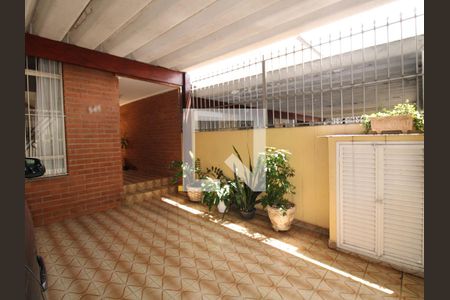 Casa à venda com 160m², 4 quartos e 2 vagasGaragem
