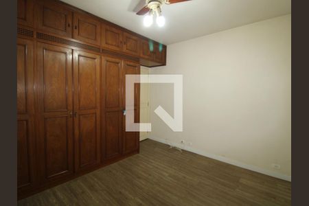 Casa à venda com 160m², 4 quartos e 2 vagasQuarto 3