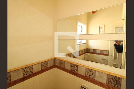 Casa à venda com 160m², 4 quartos e 2 vagasLavabo 2