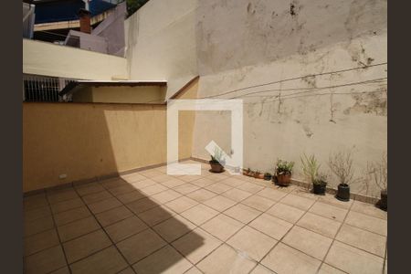 Casa à venda com 160m², 4 quartos e 2 vagasQuintal
