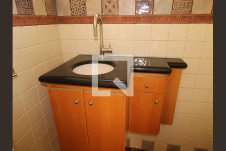 Casa à venda com 160m², 4 quartos e 2 vagasLavabo 2