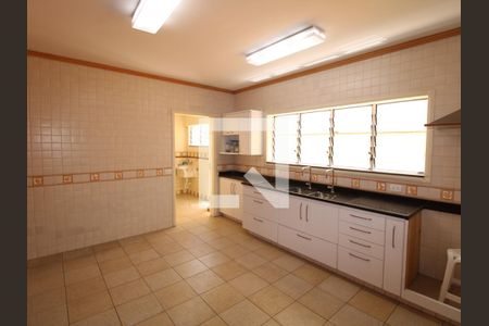 Casa à venda com 160m², 4 quartos e 2 vagasCozinha