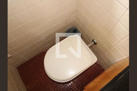 Casa à venda com 160m², 4 quartos e 2 vagasLavabo