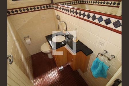 Casa à venda com 160m², 4 quartos e 2 vagasLavabo