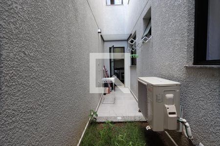 Apartamento à venda com 50m², 1 quarto e sem vagaQuintal