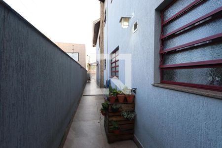 Casa à venda com 280m², 3 quartos e 5 vagasCorredor Lateral