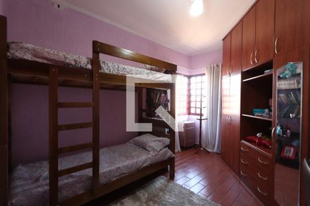 Casa à venda com 280m², 3 quartos e 5 vagasQuarto 2