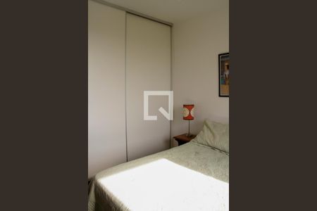 Casa de condomínio à venda com 3590m², 4 quartos e 6 vagas Casa de condomínio à venda com 3590m², 4 quartos e 6 vagasQuarto 3