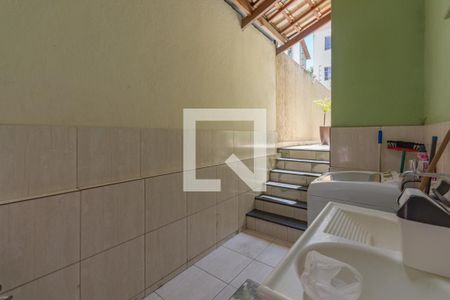 Casa à venda com 200m², 3 quartos e 4 vagasÁrea de Serviço