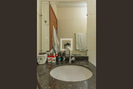 Casa à venda com 200m², 3 quartos e 4 vagasBanheiro Social