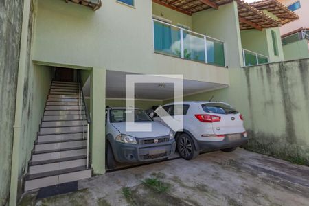 Casa à venda com 200m², 3 quartos e 4 vagasEntrada - Garagem