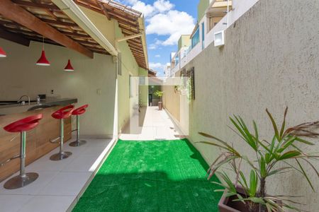 Casa à venda com 200m², 3 quartos e 4 vagasÁrea Gourmet - Quintal