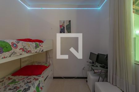 Casa à venda com 200m², 3 quartos e 4 vagasQuarto 2