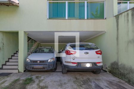 Casa à venda com 200m², 3 quartos e 4 vagasEntrada - Garagem