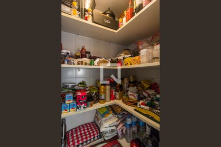 Apartamento à venda com 96m², 3 quartos e 3 vagas Apartamento à venda com 96m², 3 quartos e 3 vagasDespensa