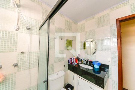 Casa à venda com 287m², 6 quartos e 3 vagas Casa à venda com 287m², 6 quartos e 3 vagasBanheiro Suíte 2