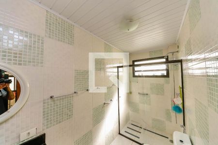 Casa à venda com 287m², 6 quartos e 3 vagas Casa à venda com 287m², 6 quartos e 3 vagasBanheiro Suíte