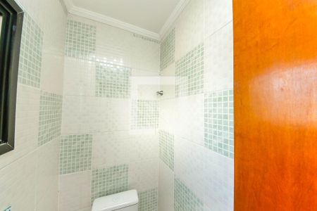 Casa à venda com 287m², 6 quartos e 3 vagas Casa à venda com 287m², 6 quartos e 3 vagasBanheiro de serviço