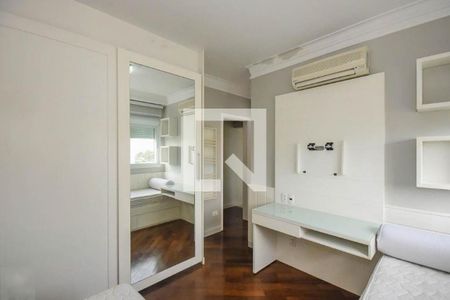 Apartamento à venda com 3 quartos, 193m² em Vila Suzana, São Paulo