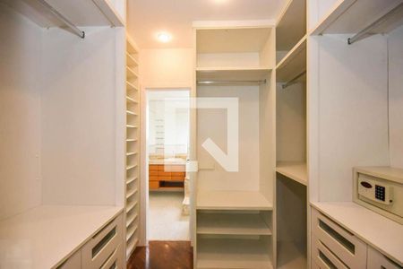 Apartamento à venda com 3 quartos, 193m² em Vila Suzana, São Paulo
