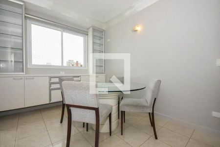 Apartamento à venda com 3 quartos, 193m² em Vila Suzana, São Paulo