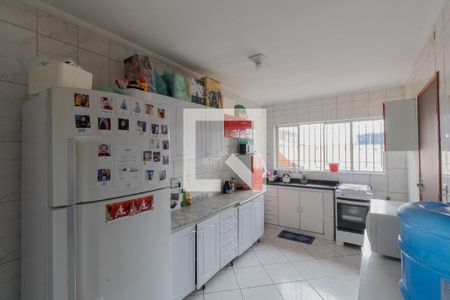 Casa à venda com 500m², 2 quartos e 3 vagas Casa à venda com 500m², 2 quartos e 3 vagasBanheiro Suíte