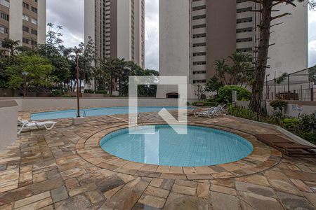 Apartamento à venda com 48m², 2 quartos e 1 vaga Apartamento à venda com 48m², 2 quartos e 1 vagapiscina_4