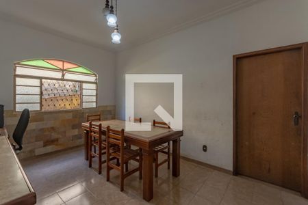 Casa à venda com 360m², 4 quartos e 2 vagasCopa