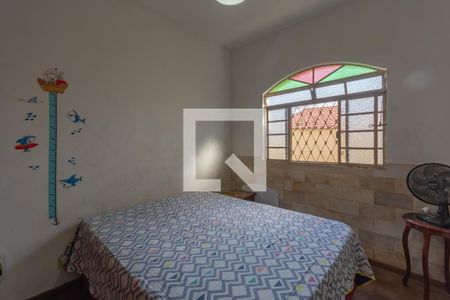 Casa à venda com 360m², 4 quartos e 2 vagasQuarto 4