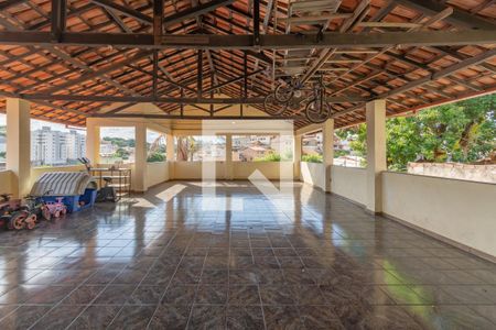 Casa à venda com 360m², 4 quartos e 2 vagasTerraço