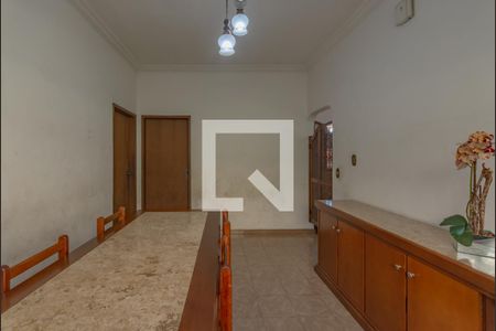 Casa à venda com 360m², 4 quartos e 2 vagasCopa