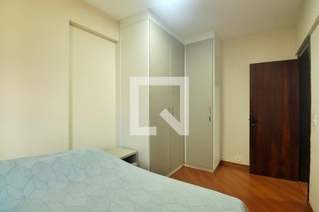 Apartamento à venda com 82m², 3 quartos e 1 vagaQuarto 2