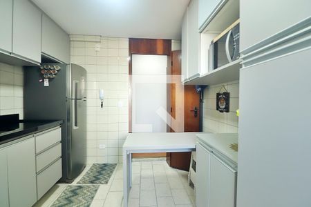 Apartamento à venda com 82m², 3 quartos e 1 vagaCozinha