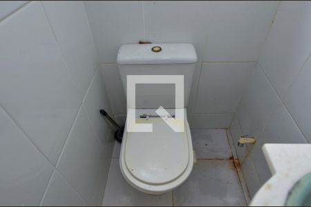 Casa de condomínio à venda com 178m², 5 quartos e 1 vaga Casa de condomínio à venda com 178m², 5 quartos e 1 vagaLavabo