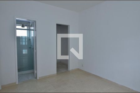 Casa de condomínio à venda com 178m², 5 quartos e 1 vaga Casa de condomínio à venda com 178m², 5 quartos e 1 vagaQuarto 3