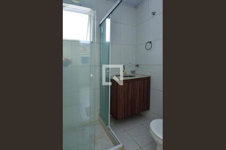 Casa de condomínio à venda com 178m², 5 quartos e 1 vaga Casa de condomínio à venda com 178m², 5 quartos e 1 vagaBanheiro