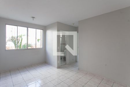 Sala de apartamento para alugar com 2 quartos, 48m² em Vila Paquetá, Belo Horizonte