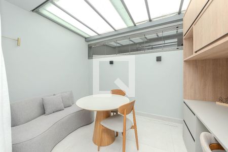 Sacada de kitnet/studio à venda com 1 quarto, 40m² em Consolação, São Paulo