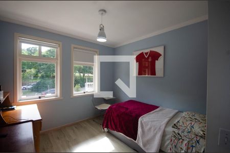 Casa à venda com 430m², 4 quartos e 4 vagas Casa à venda com 430m², 4 quartos e 4 vagasQuarto 2