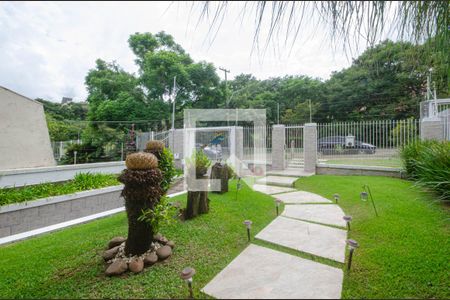 Casa à venda com 430m², 4 quartos e 4 vagas Casa à venda com 430m², 4 quartos e 4 vagasJardim de Acesso a Residencia