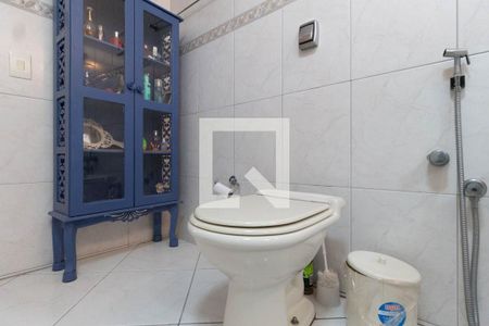 Apartamento à venda com 230m², 3 quartos e 3 vagas Apartamento à venda com 230m², 3 quartos e 3 vagasBanheiro